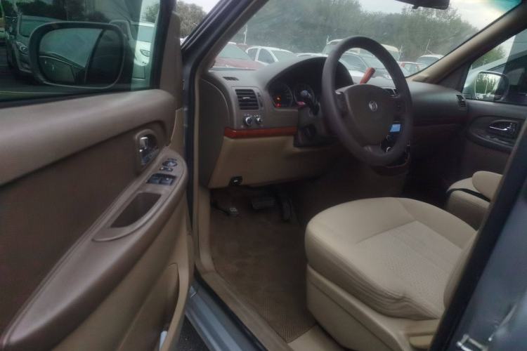 Used Buick GL8 2011 2.4L CT Comfort Edition