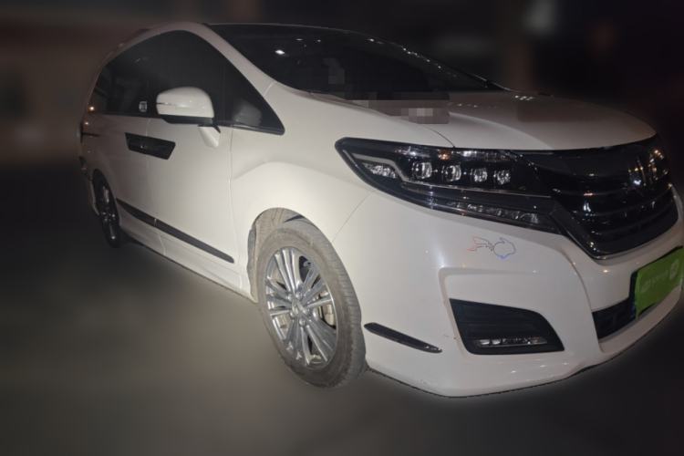Used Honda Elysion 2016 2.4L Supreme Edition
