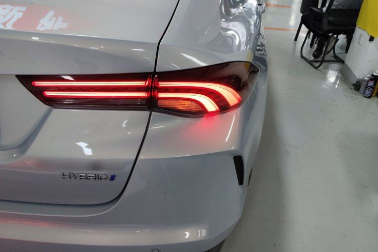 Used GAC Trumpchi EMPOW 2023 Shadow Leopard H Smart Hybrid Edition Exterior 3