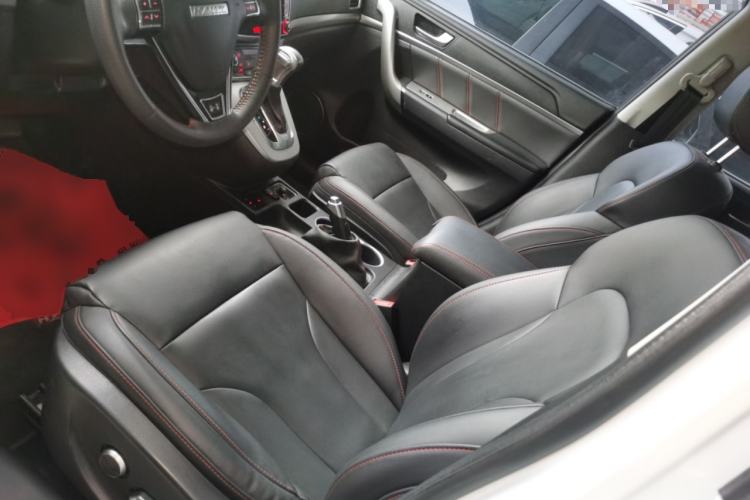 Used Haval H6 2015 Sport Edition 1.5T Automatic Two-Wheel Drive Luxury Model Left Front Seat