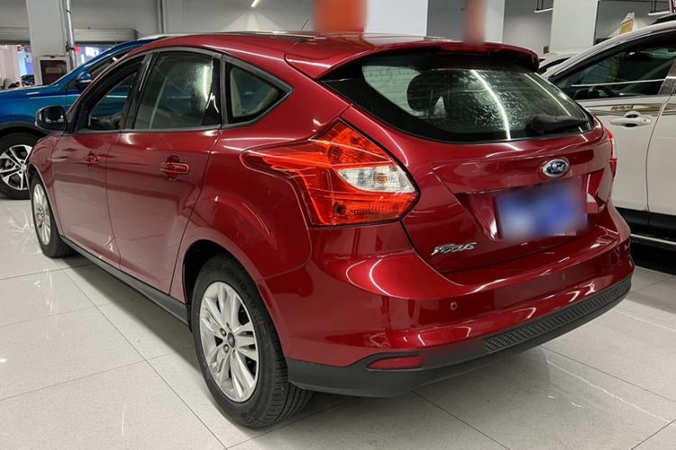 Used Ford Focus 2012 Hatchback 1.6L Automatic Comfort Model Exterior 2