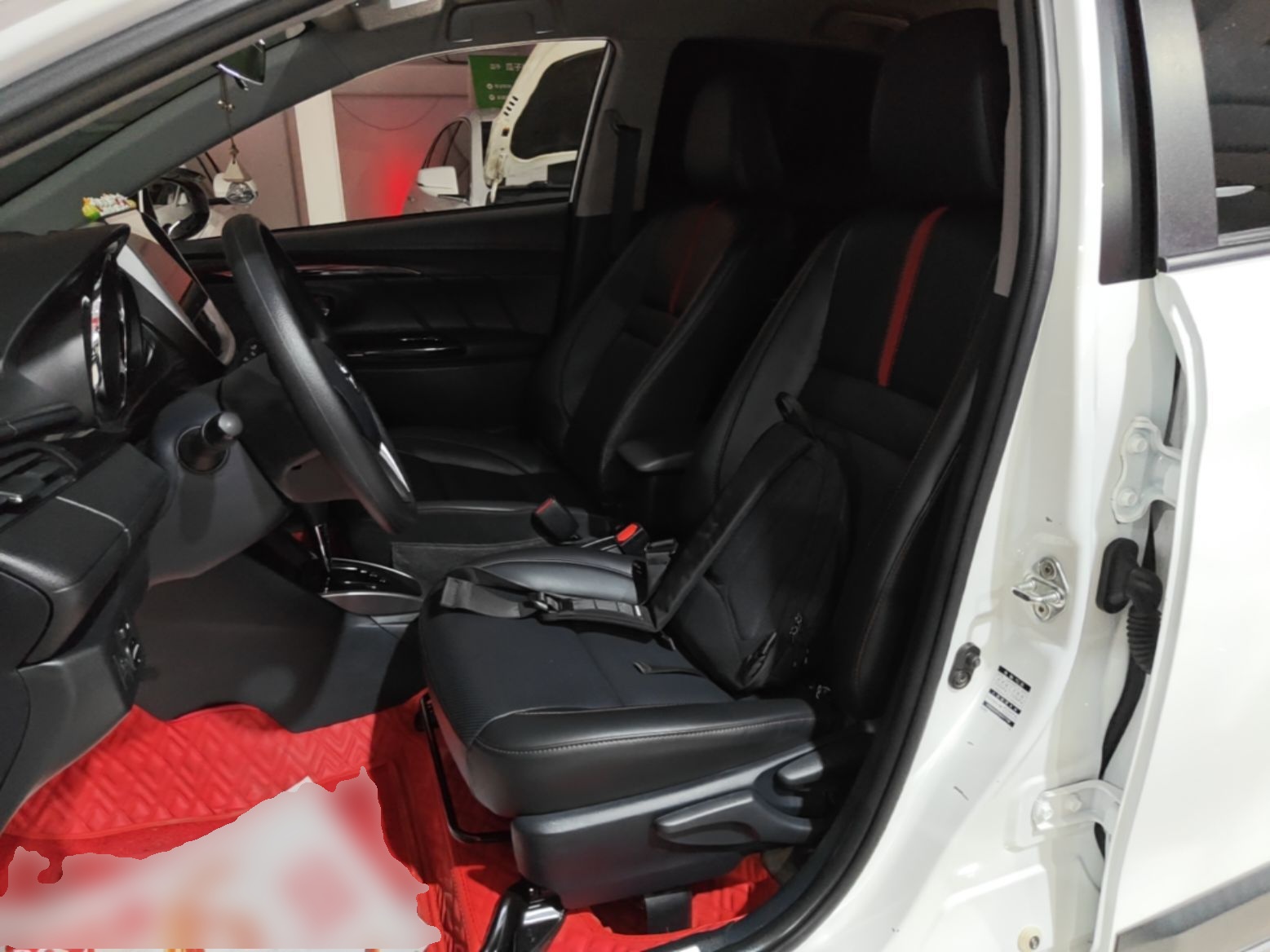 Interior delantero