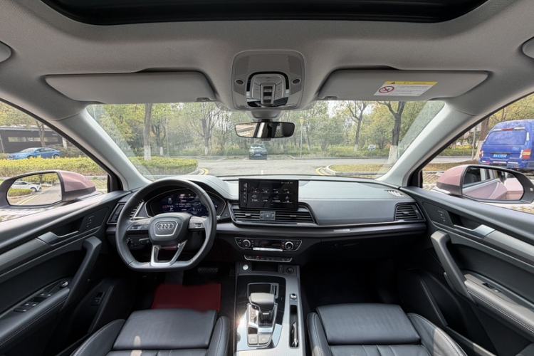 Used Audi Q5L 2022 40T Luxury Dynamic Model
