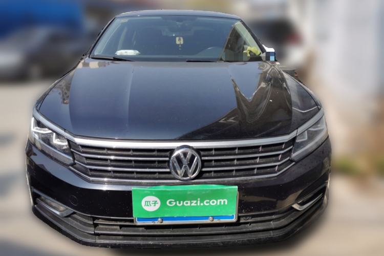 Used Volkswagen Passat 2017 280TSI DSG Luxury Edition
