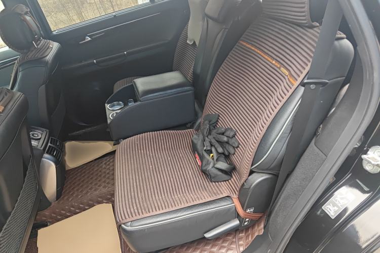 Used Mercedes-Benz R-Class 2017 R 320 4MATIC Business Edition Prestige Model