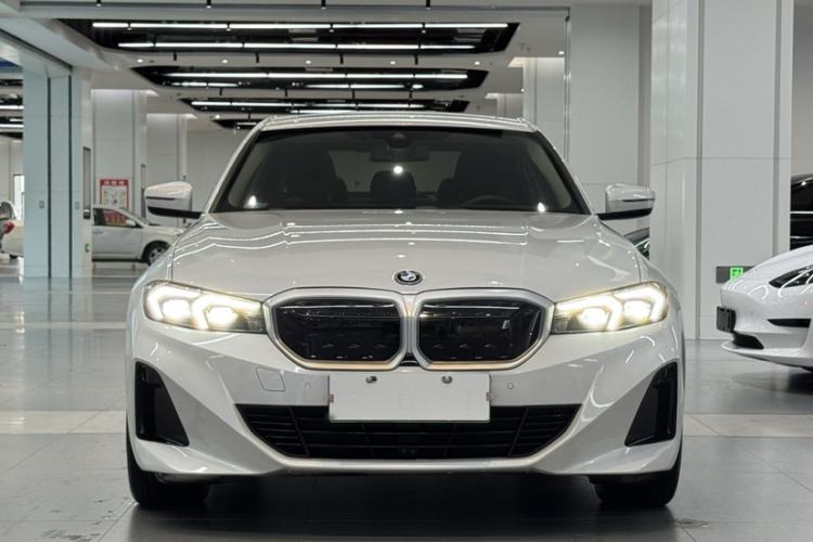 Used BMW i3 2024 eDrive 35 L
