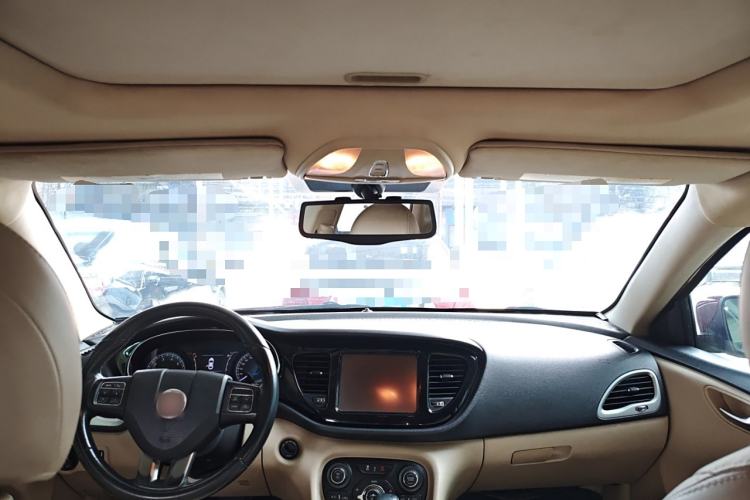 Used Fiat Viaggio 2012 1.4T Automatic Luxury Edition
