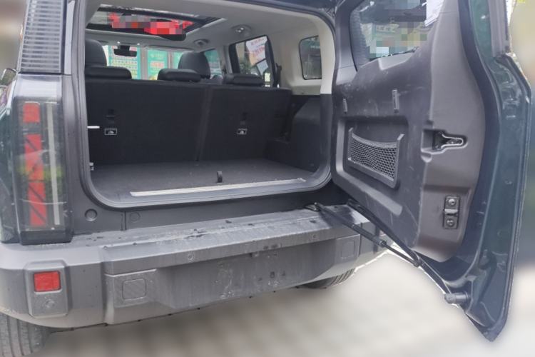 Used iCAR 03 2024 401km Two-Wheel Drive Standard Advanced Version Trunk