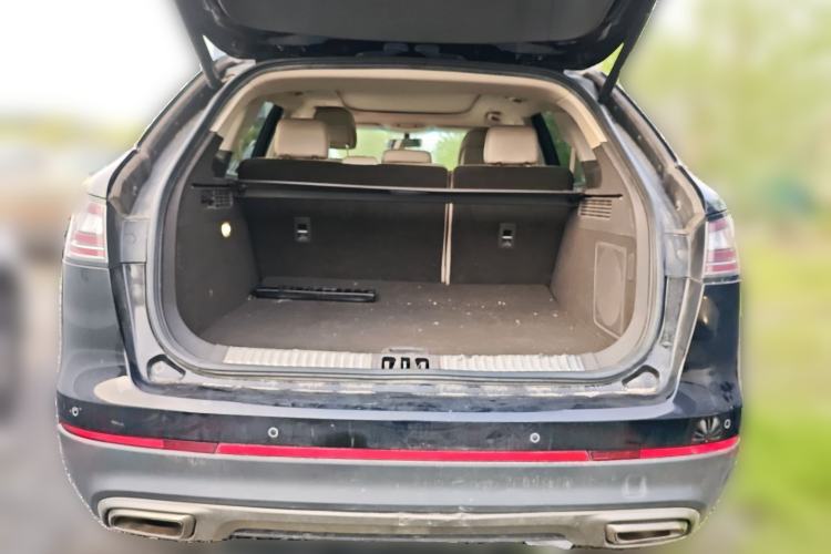 Used Lincoln Nautilus 2019 2.0T Two-Wheel Drive Luxury Edition China VI Standard Trunk