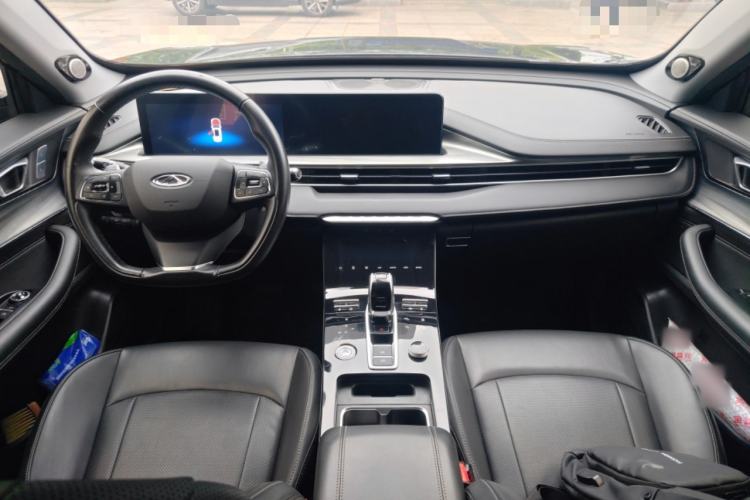 Used Chery Tiggo 8 PLUS 2021 290TGDI DCT Haoting Edition Center Console