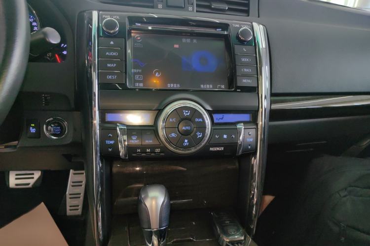 Used Toyota Reiz 2013 2.5V Supreme Edition
