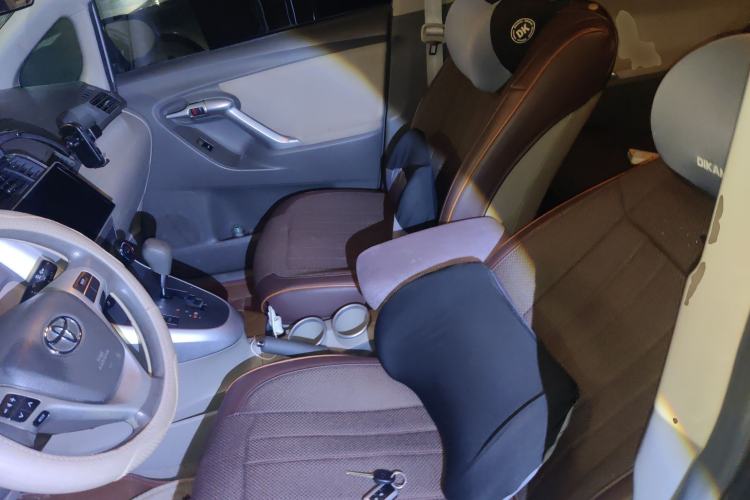 Used Toyota Verso 2014 Starlight 180E CVT Elite Edition