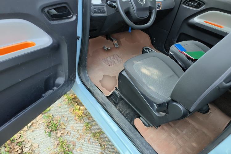 Used Wuling Hongguang MINIEV 2021 Macaron Fashion Model Lithium Iron Phosphate