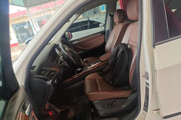 Used BMW X5 2011 xDrive35i Leading Model