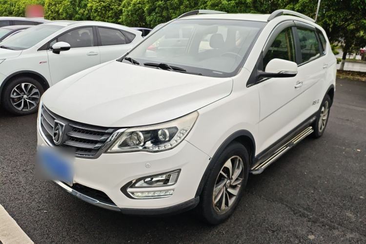 Used Baojun 560 2016 1.8L Manual Luxury Edition