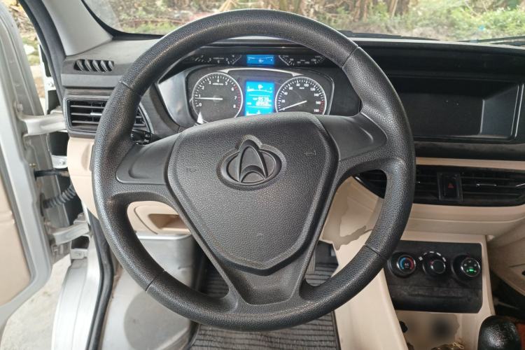Used CHANGAN KUAYUE Xing V3 2023 1.3L Gasoline Standard Version 2-Seater Van Steering Wheel