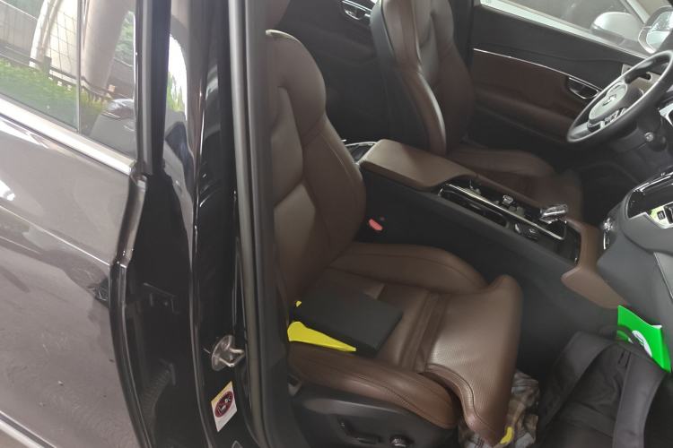 Used Volvo XC90 2023 B6 Zhiya Luxury 7-Seater