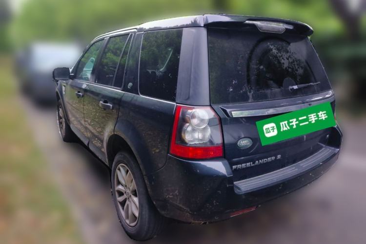 Used Land Rover Freelander 2 2011 3.2L i6 HSE Gasoline Edition Rear Left 45 Deg