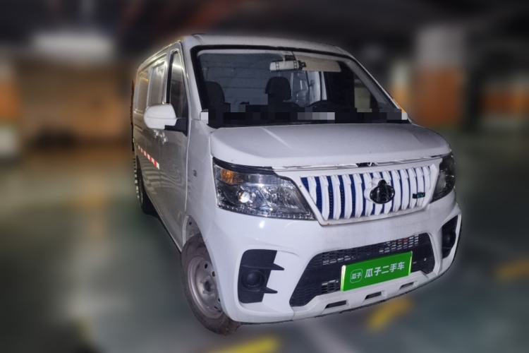 Used CHANGAN KAICHENG Ruixing EM60 2024 260 km Range Liftback Comfort Version 2 Seats 41.86 kWh Front Right 45 Deg