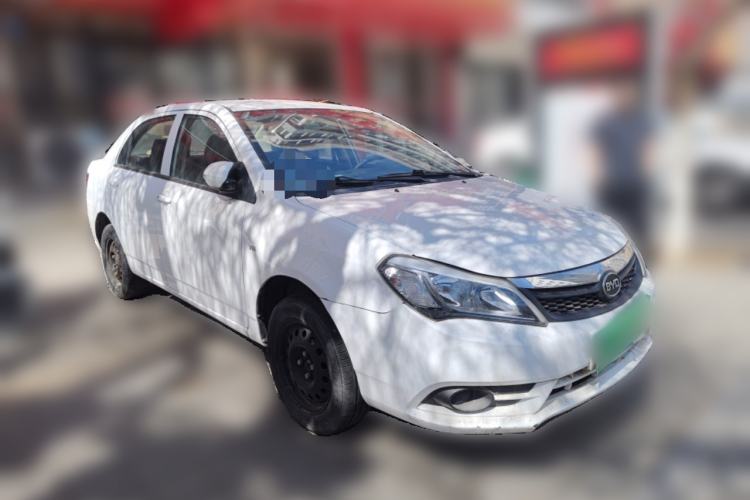 Used BYD F3 2015 Energy-Efficient Model 1.5L Manual Comfort Edition Front Right 45 Deg