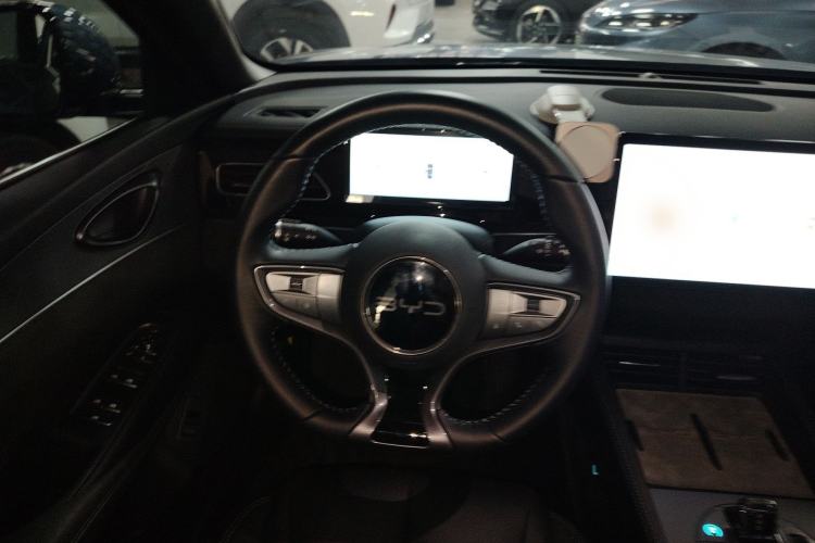 Used BYD Seal 06 New Energy 2024 DM-i 120KM Prestige Model Steering Wheel