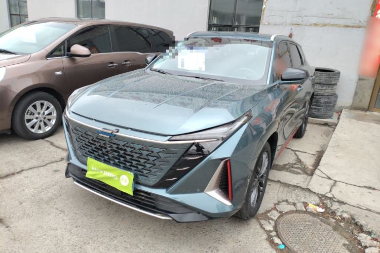 Used CHANGAN OSHAN Z6 2022 Blue Whale 1.5T DCT Luxury Model