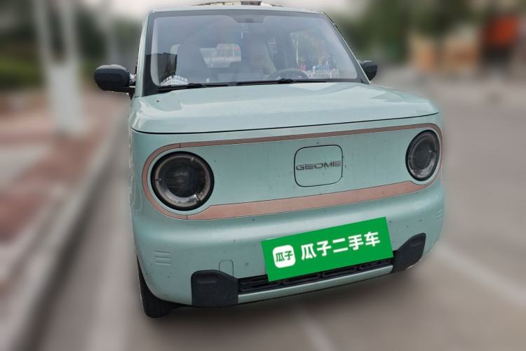 Used Geely Galaxy Panda 2023 Panda Mini 200km Endurance Bear
