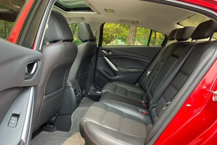 Used Mazda Atenza 2015 2.5L Blue Sky Prestige Edition
