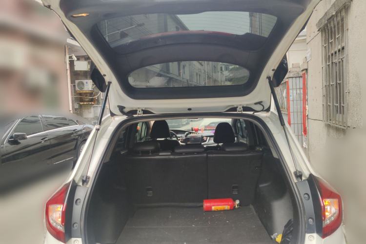 Used Honda Jade 2014 1.8L CVT Luxury Edition 5 seats Trunk