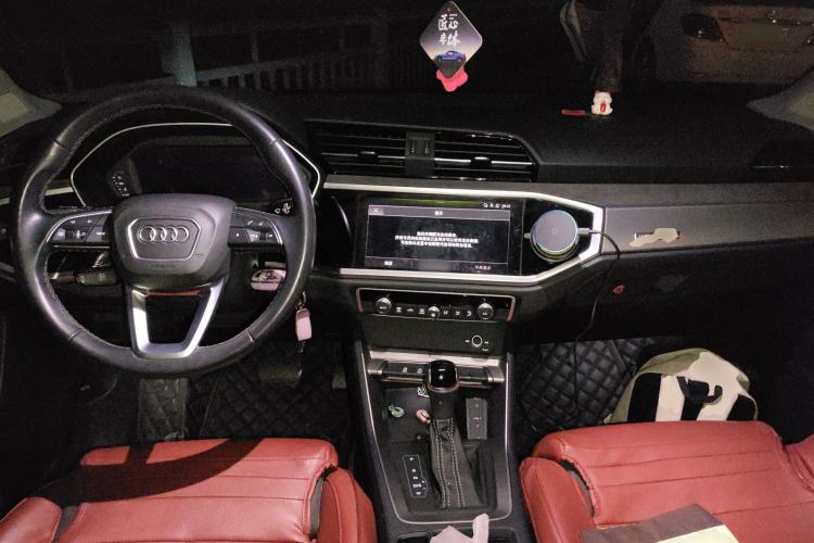 Used Audi Q3 2022 35 TFSI Progressive Dynamic Edition
