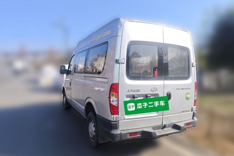 Used SAIC MAXUS Xintu V80 2017 2.5T 6-Speed Manual Aoyuntong National V Short Wheelbase Mid-Height 5/6/10-Seater
