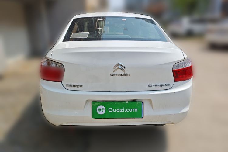 Used Citroen Elysee 2015 Qishang Edition 1.6L Automatic Fashion Model Rear