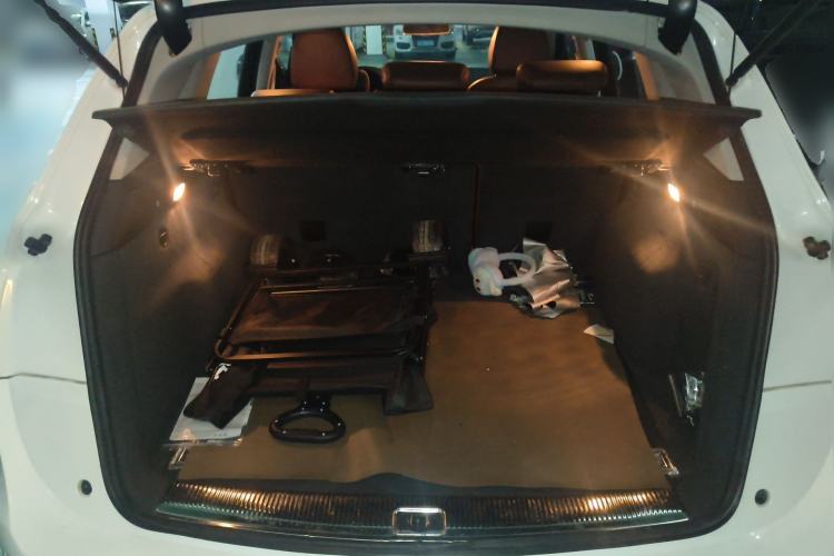 Used Audi Q5 2013 40 TFSI Ambition Trunk