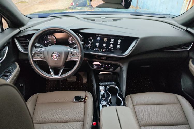 Used Buick Envision 2022 Encore Plus 652T Five-Seat Luxury Model Center Console