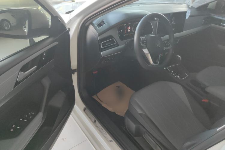 Used Volkswagen Lavida 2023 Revised Version 1.5L Automatic Starry Sky Edition – 5 Million Units