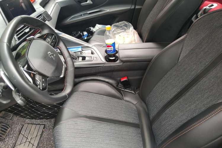 Used Peugeot 5008 2017 380THP 5-Seater Elite Edition Driver Seat