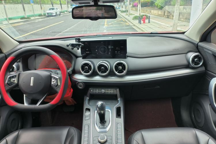 Used Wey VV5 2020 1.5T Two-Wheel Drive Smart Pioneer Interior 1