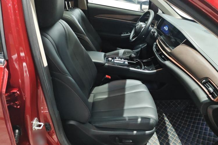 Used GAC Trumpchi GA6 2019 270T Automatic Prestige Edition Right Front Seat