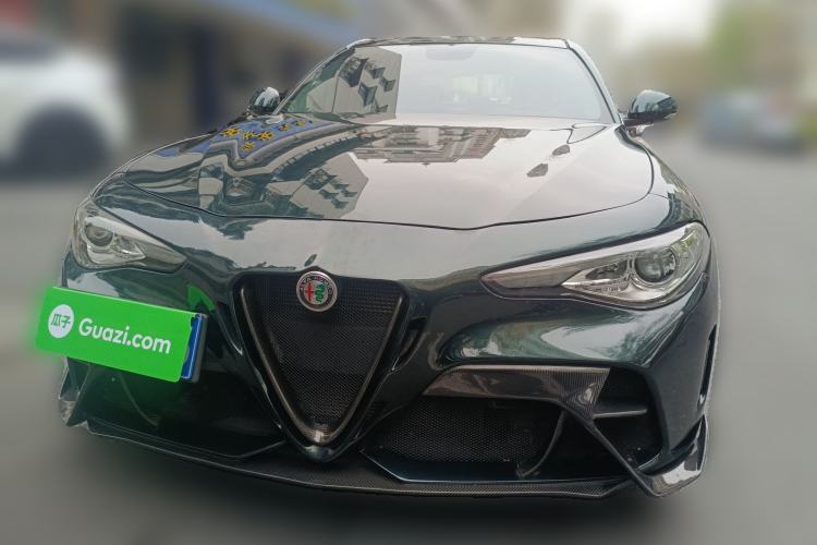 Used Alfa Romeo Giulia 2021 2.0T 280HP Luxury Edition Front