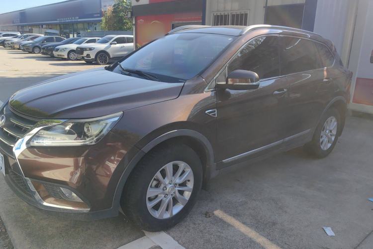 Used HYOSOW S6 2016 1.5T Manual Fashion Model