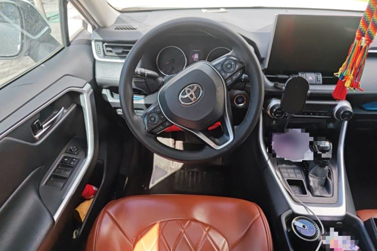 Used Toyota Wildlander 2020 2.0L CVT 4x4 Luxury Edition
