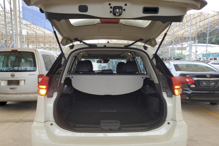 Used Nissan X-Trail 2019 2.0L CVT Smart Connect Comfort Edition 2WD
