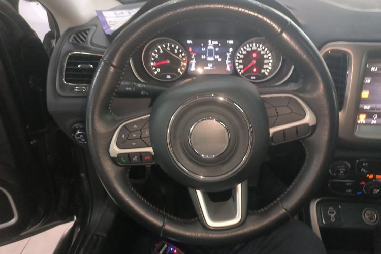 Used Jeep Compass 2017 200T Automatic Family Edition