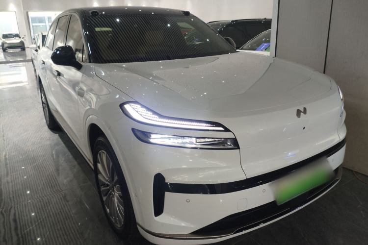 Used ONVO Luxeed L90 2025 Model—Max Six-Seater Version
