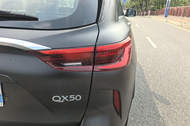 Used Infiniti QX50 2020 Revised Version 2.0T Two-Wheel Drive Fashion Edition Exterior 10