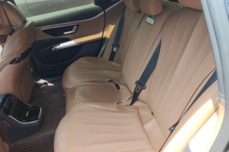 Used Mercedes-Benz E-Class 2024 E 260 L