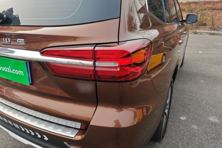 Used Roewe RX8 2018 30T Two-Wheel Drive Flagship Edition
