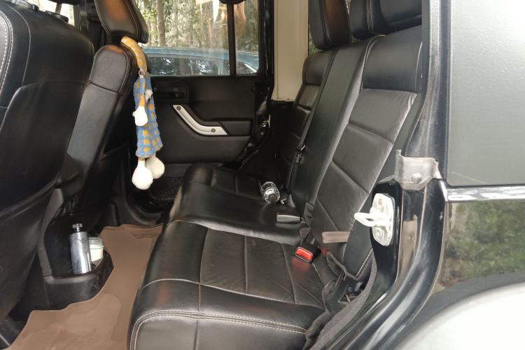 Used Jeep Wrangler 2013 3.6L Rubicon four-door model