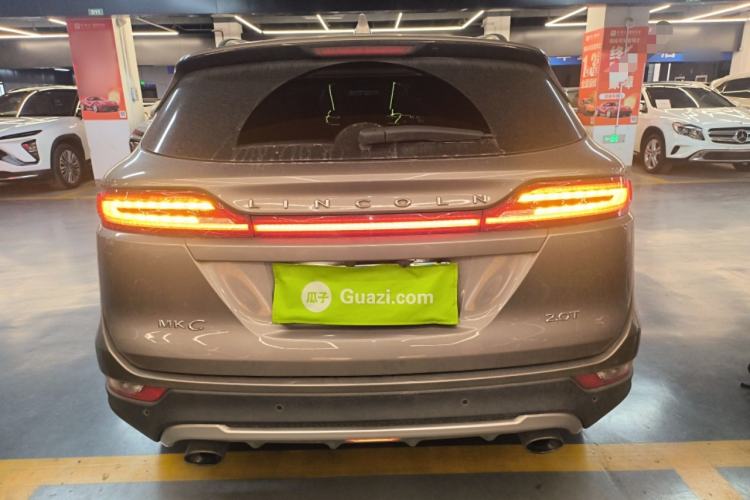 Used Lincoln MKC 2017 2.0T Two-Wheel Drive Deluxe Edition
