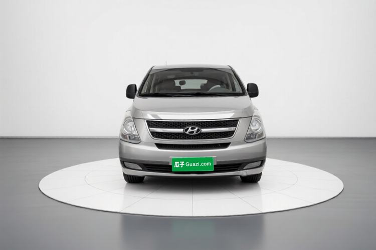Used Hyundai H-1 Starex 2011 2.4L Luxury Edition Exterior 1